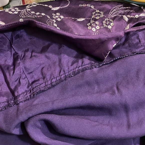 Morgan and Co by Linda Bernell formal sequined sleeveless gown with criss cross - Picture 14 of 14